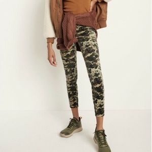 ANTHROPOLOGIE PILCRO HIGH-RISE BUTTON-FLY SKINNY CORDUROY PANTS